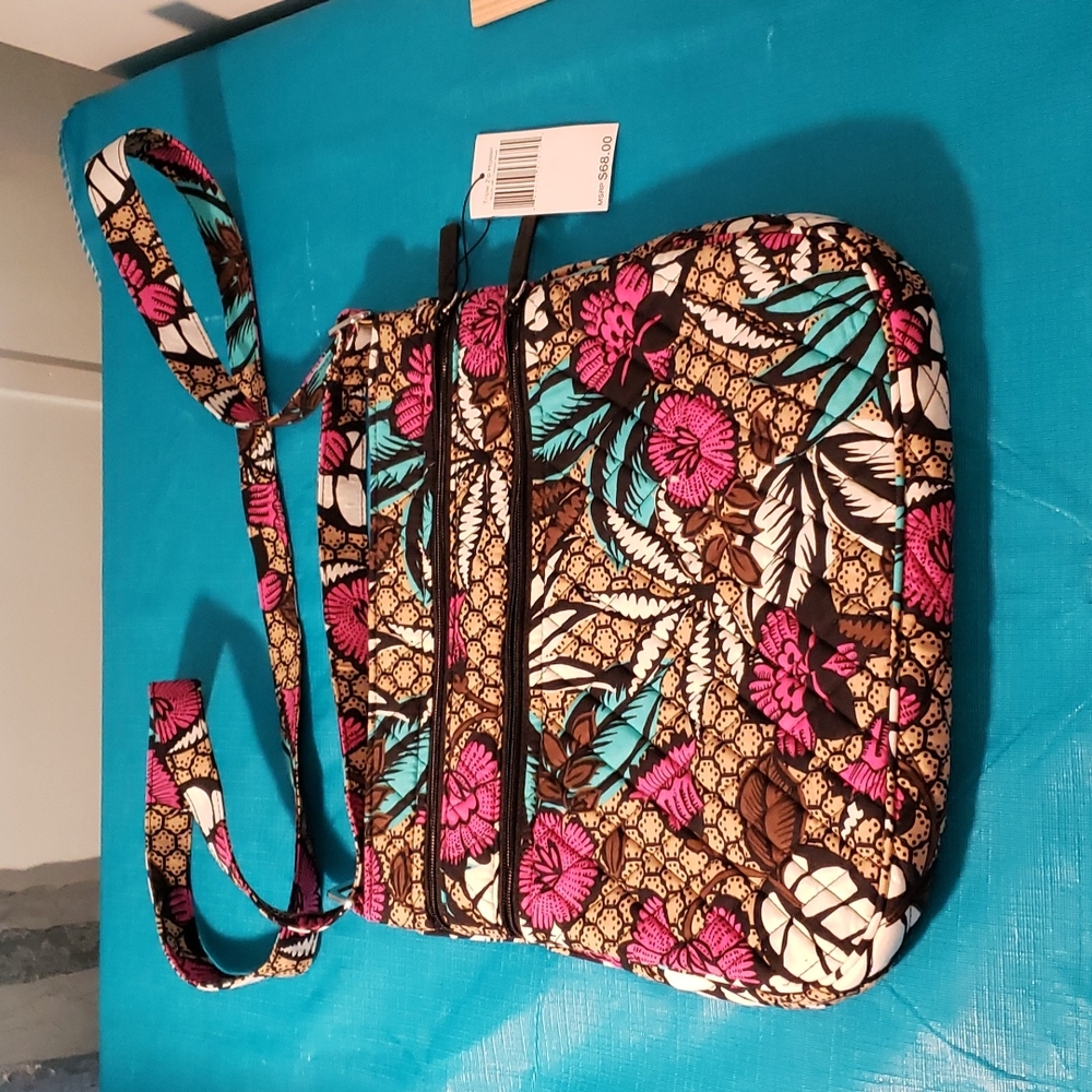 Vera bradley Triple Zip hipster CANYON ROAD